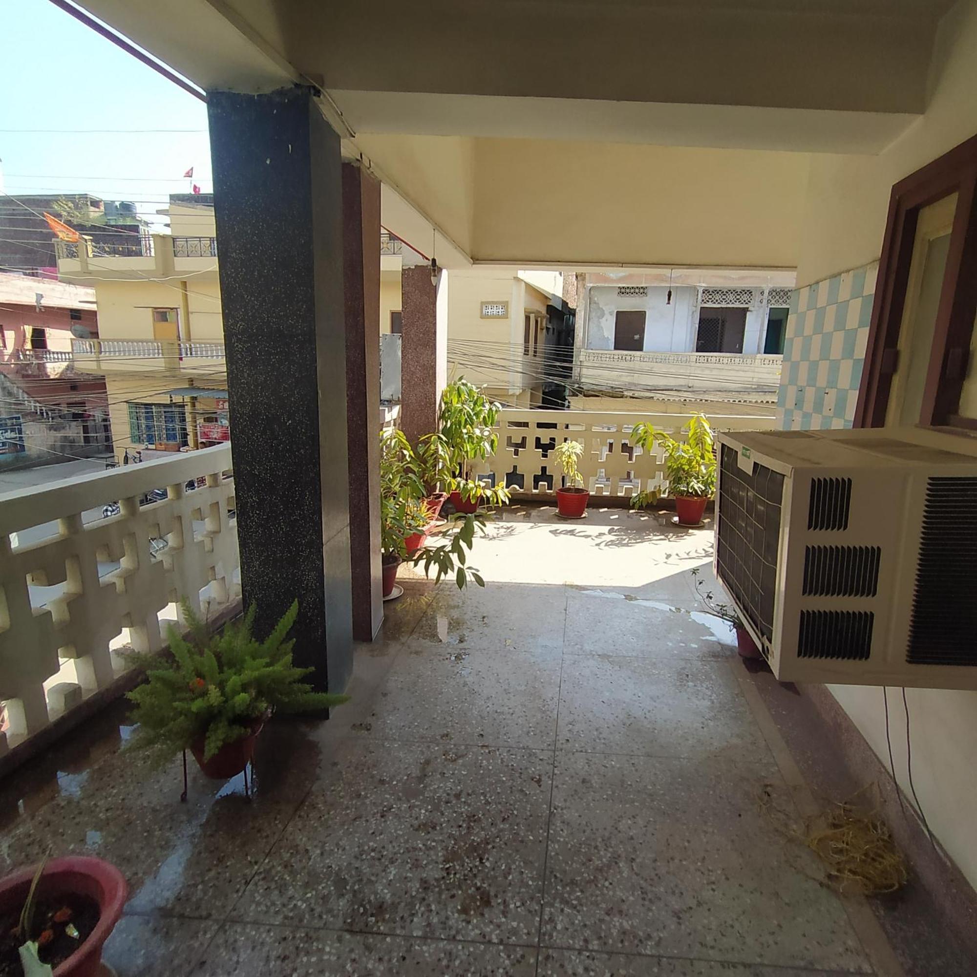 International Hotel In Gorakhpur Kültér fotó