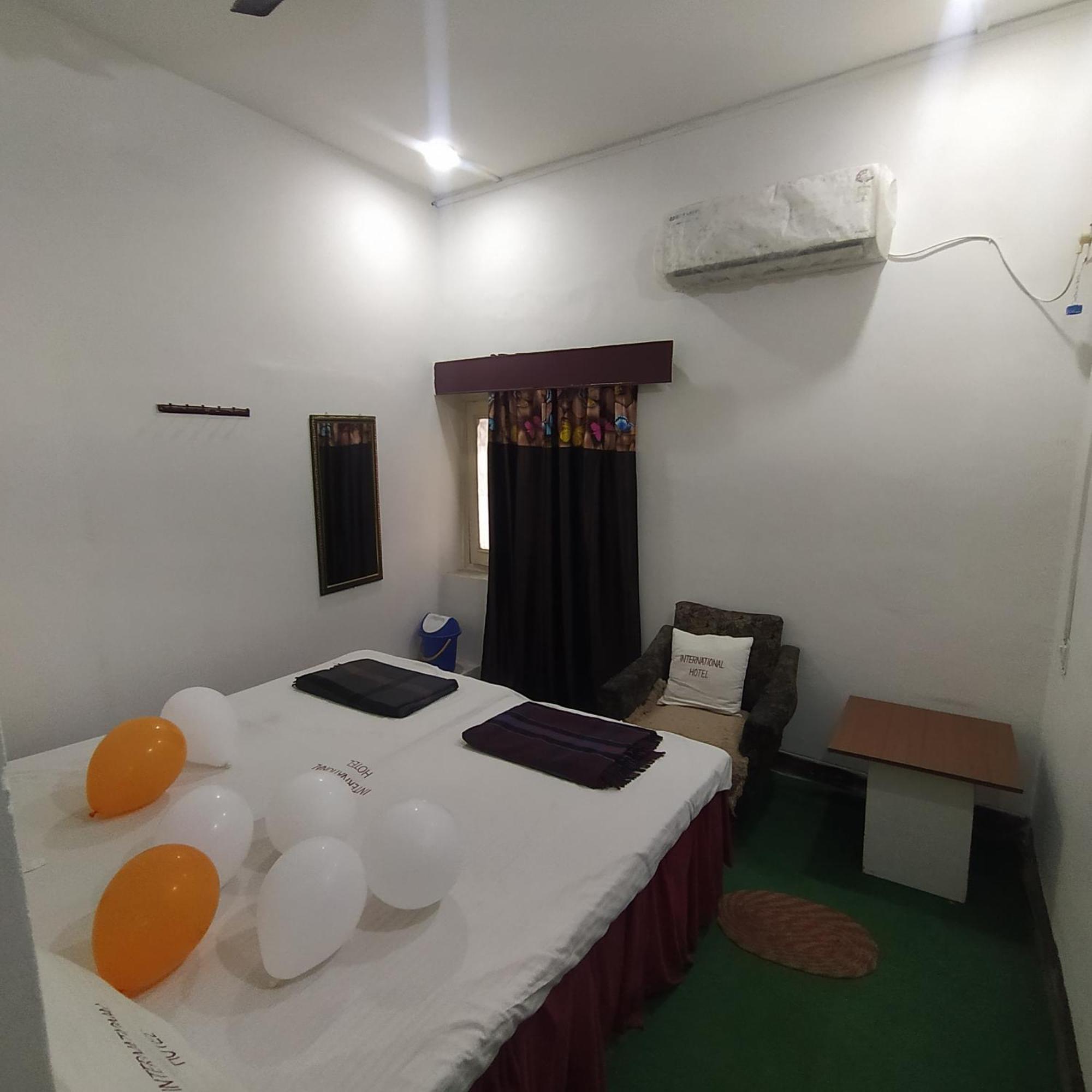 International Hotel In Gorakhpur Kültér fotó